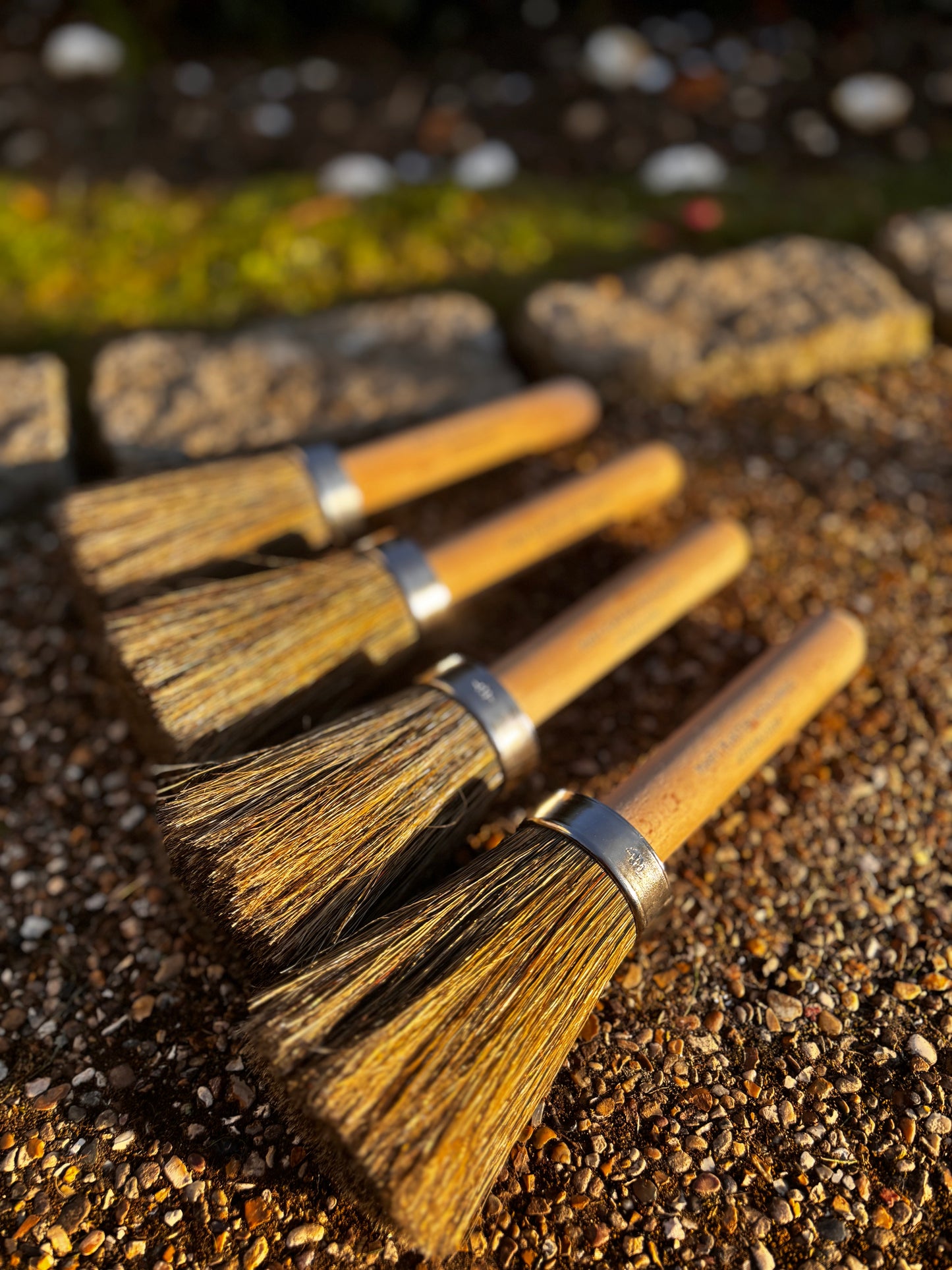 Traditional splash brush